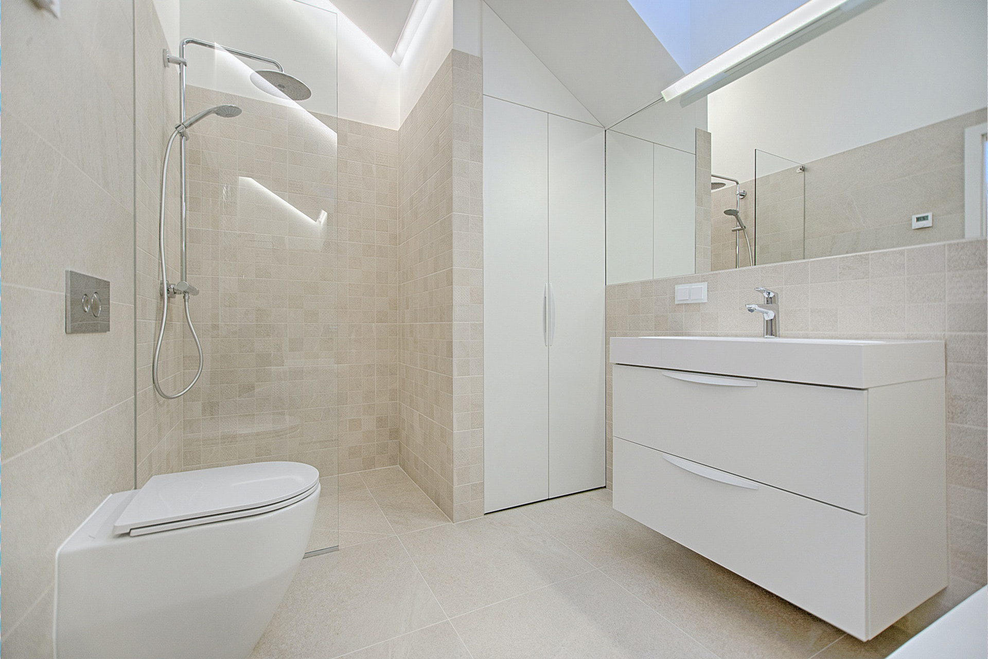 Bathroom design and refurbishment